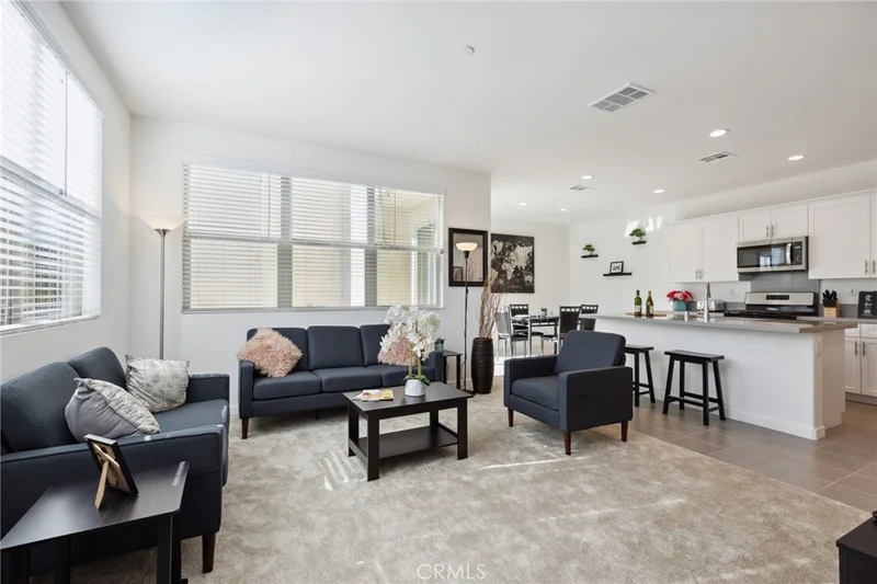 4331 S. Cantos Paseo 24, Ontario, CA 91761
