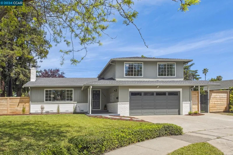 4289 Oakwood Ct, Concord, CA 94521