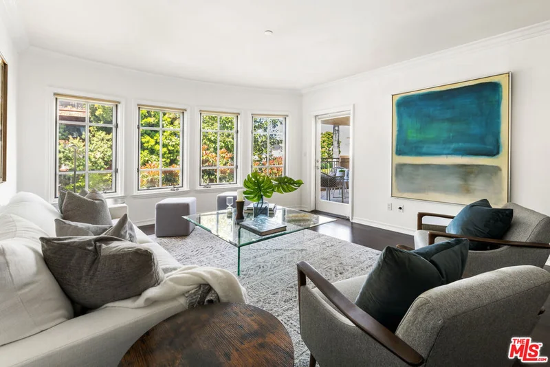 1000 Granville Avenue 204, Los Angeles, CA 90049
