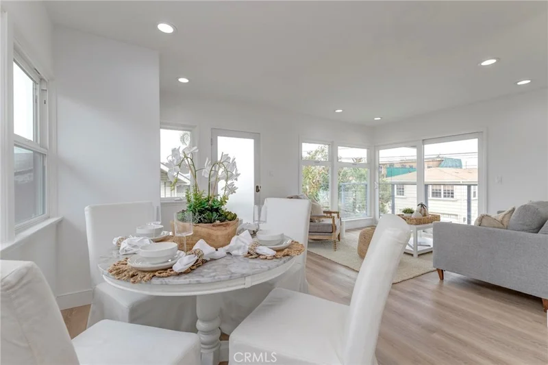 428 25th Street, Hermosa Beach, CA 90254