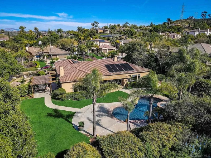 11736 Treadwell Dr, Poway, CA 92064