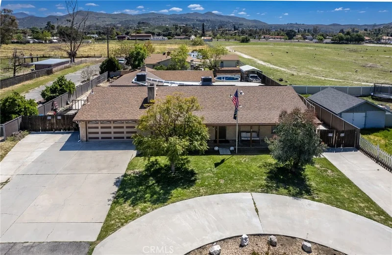 42385 E Mayberry Avenue, Hemet, CA 92544