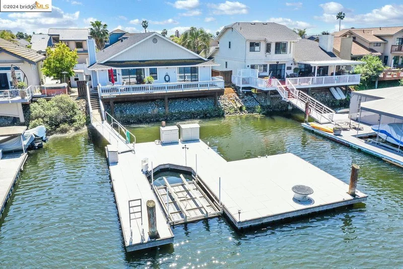 1843 Seal Way, Discovery Bay, CA 94505
