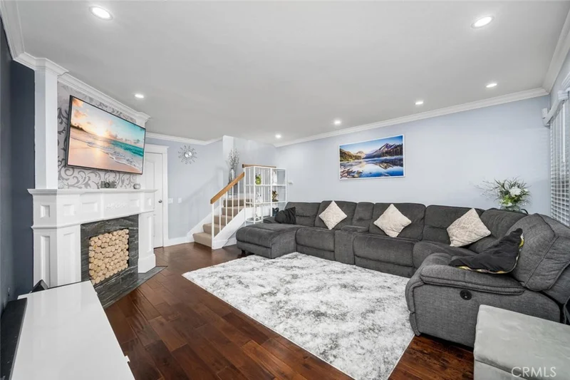 9061 Cobblestone Lane, Cypress, CA 90630
