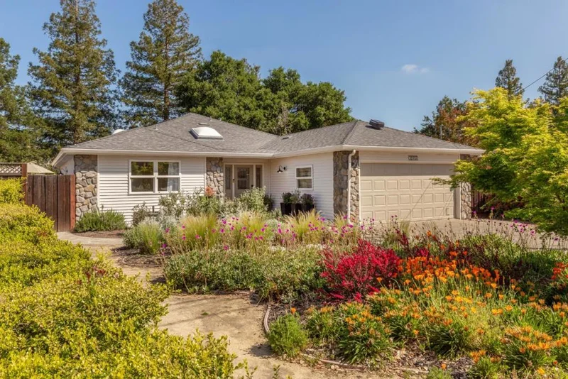 18901 Devon Avenue, Saratoga, CA 95070