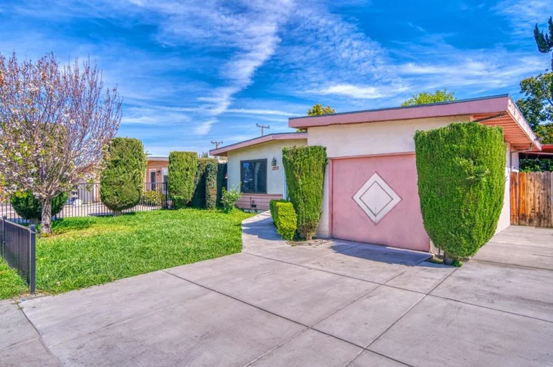561 Lochridge Drive, San Jose, CA 95133
