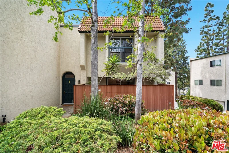 11260 Overland Avenue 27A, Culver City, CA 90230