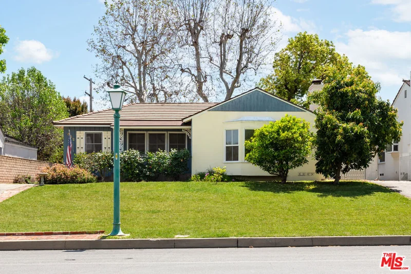 852 Victoria Drive, Arcadia, CA 91007