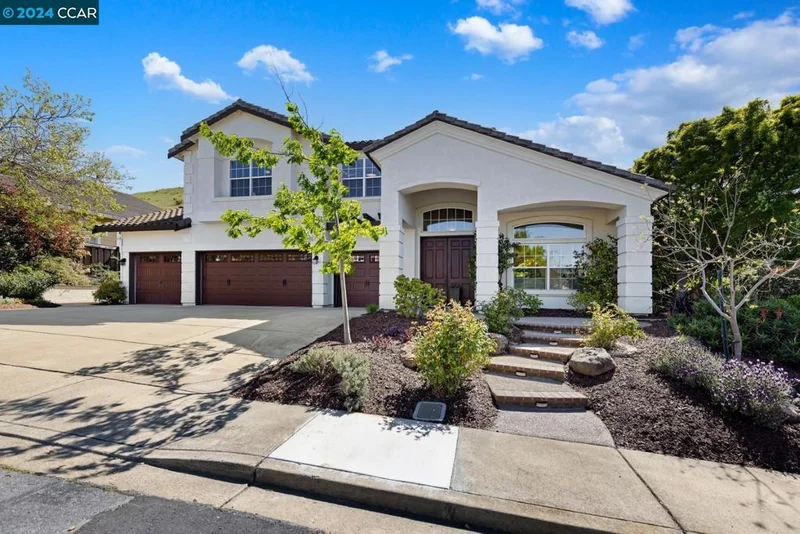 1144 Peacock Creek Dr, Clayton, CA 94517