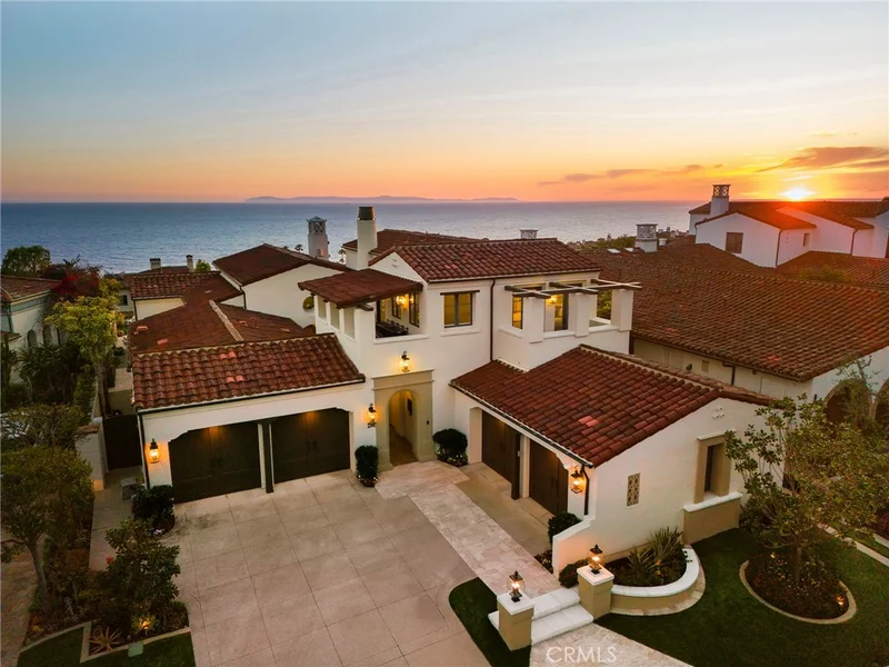 30 Cliffhouse Bluff, Newport Coast, CA 92657
