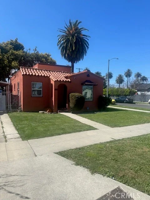 3001 S Palm Grove Avenue, Los Angeles, CA 90016
