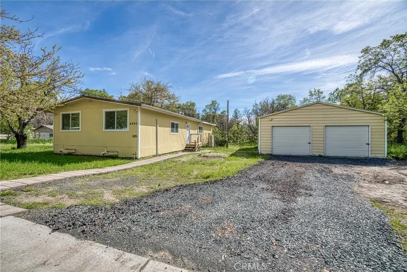 4595 Foothill Drive, Lucerne, CA 95458