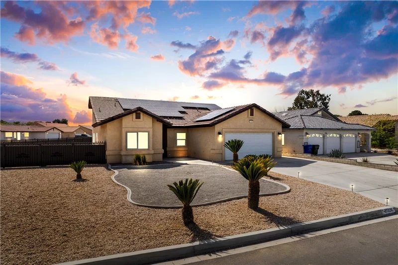 27220 Strawberry Lane, Helendale, CA 92342