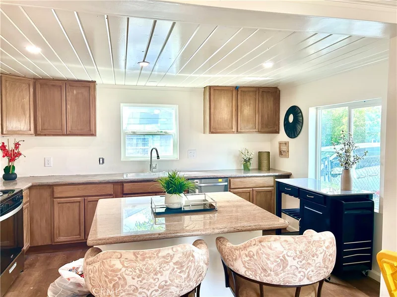1885 Fort Wayne Street, Oroville, CA 95966