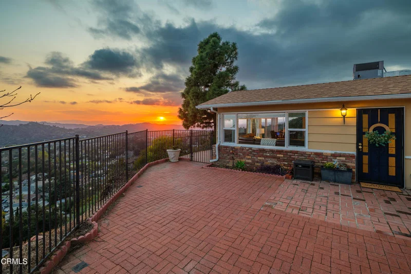6245 Gyral Drive, Tujunga, CA 91042