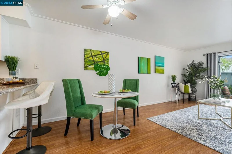 900 Southampton Rd 131, Benicia, CA 94510