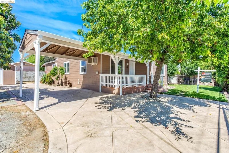 30 Bella Vista Ave, Bay Point, CA 94565