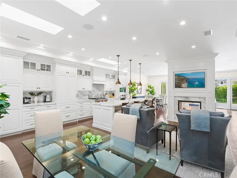 3 Rue Deauville, Newport Beach, CA 92660