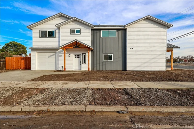 419 E Olive Avenue, Merced, CA 95340