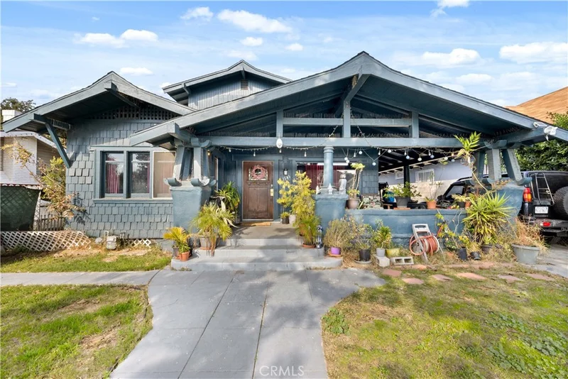 1141 W 47th Street, Los Angeles, CA 90037
