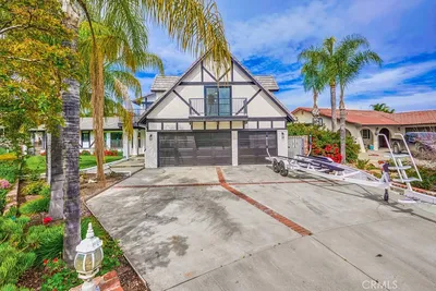 21975 Strawberry Lane