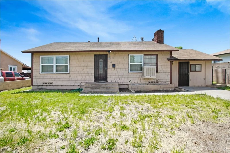 1231 W Alexander Avenue, San Bernardino, CA 92405