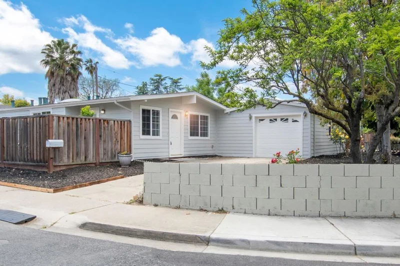 10201 Sterling Boulevard, Cupertino, CA 95014