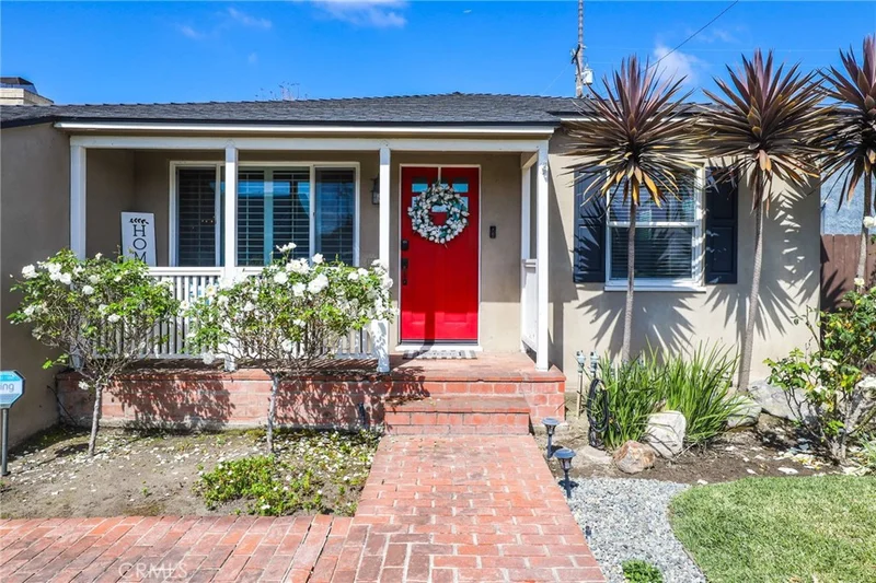 4139 Sebren Avenue, Lakewood, CA 90713