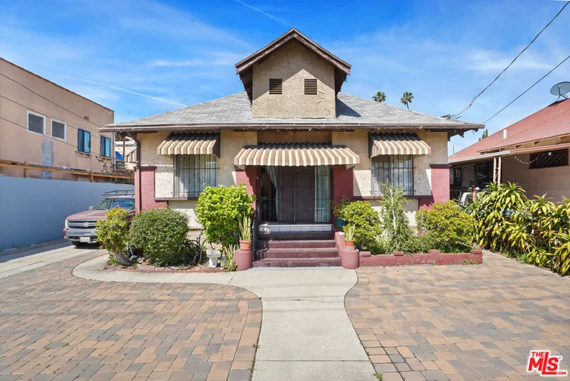 1127 N Normandie Avenue, Los Angeles, CA 90029