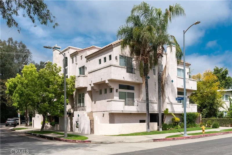 4201 Radford Avenue 6, Studio City, CA 91604