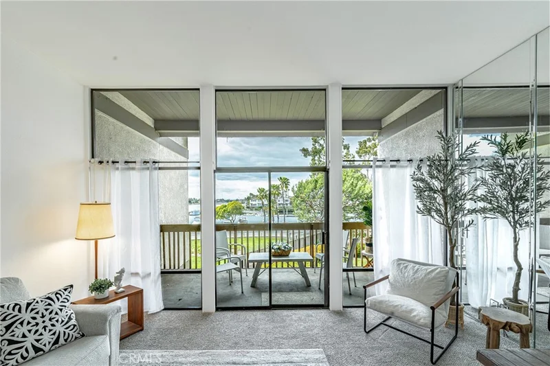 5215 Marina Pacifica Drive S, Long Beach, CA 90803