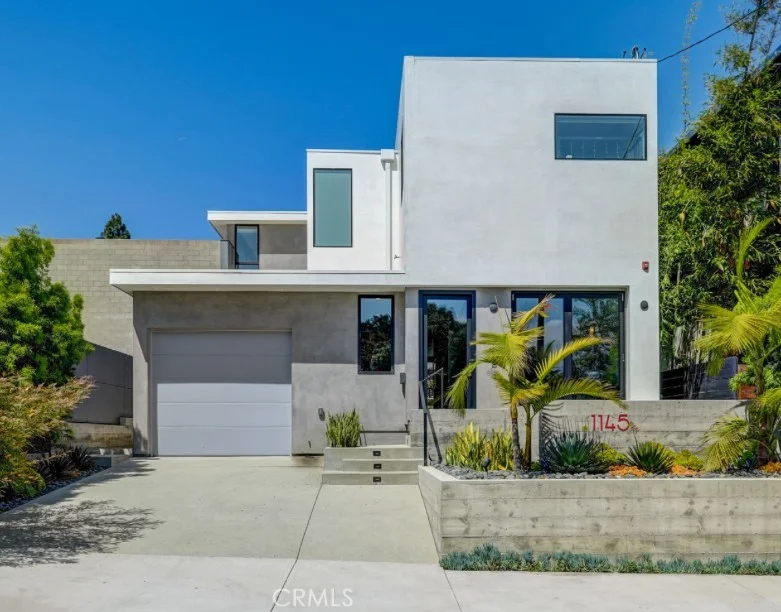 1145 Pine Avenue, Manhattan Beach, CA 90266
