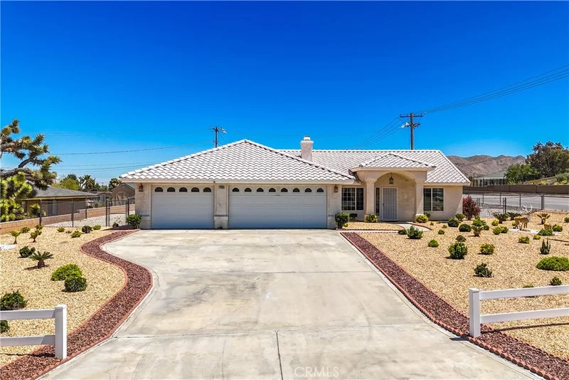 7685 Balsa Avenue, Yucca Valley, CA 92284