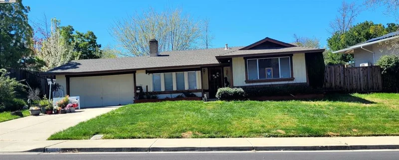 1882 Heidelberg Dr, Livermore, CA 94550-1234