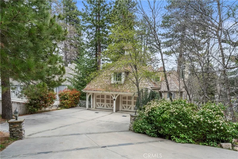 27459 North Bay Road, Lake Arrowhead, CA 92352