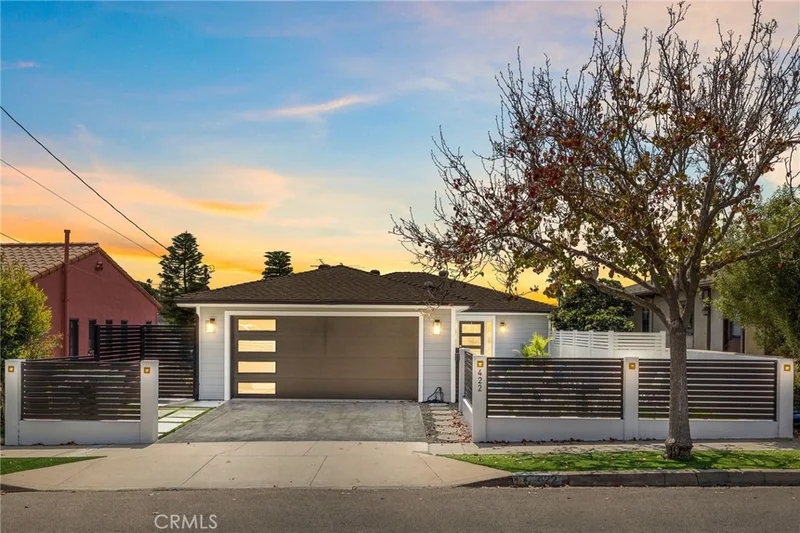 422 E Maple Avenue, El Segundo, CA 90245