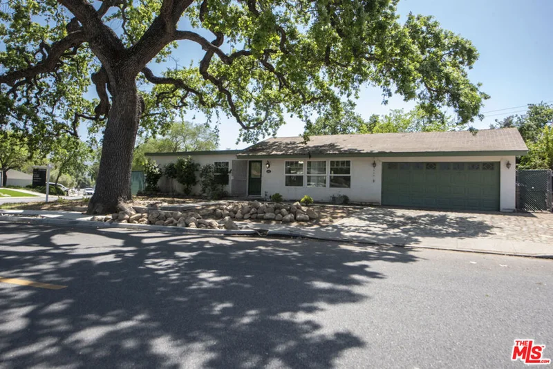 901 Park Road, Ojai, CA 93023