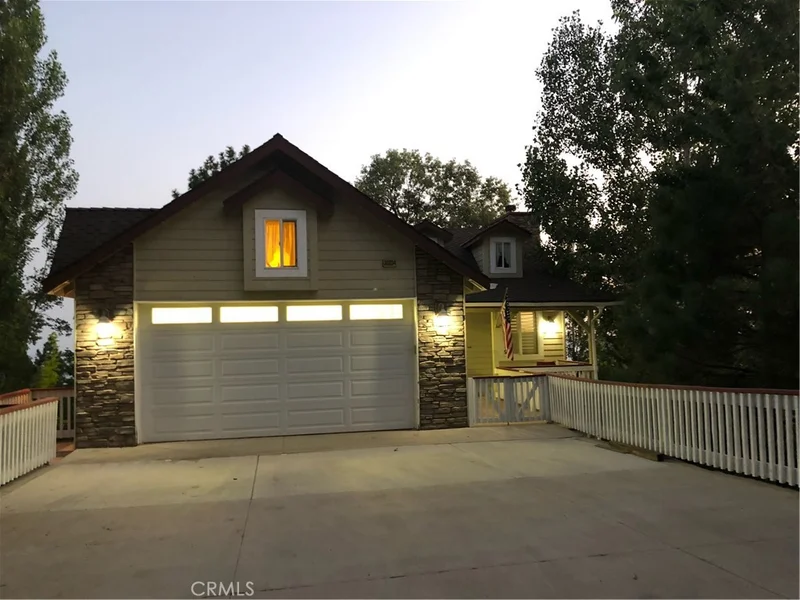 30034 Magic Drive, Running Springs, CA 92382