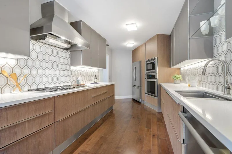 300 Sand Hill Circle 201, Menlo Park, CA 94025
