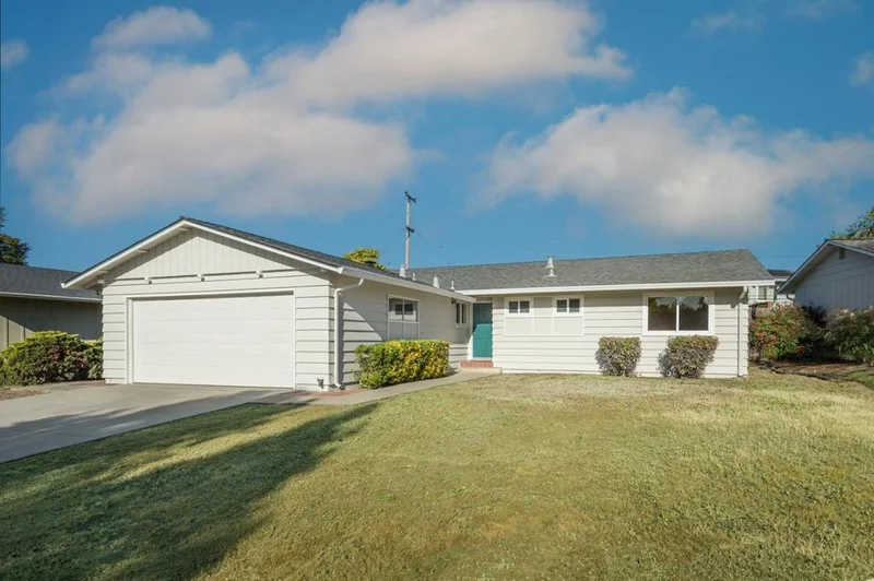 884 Cottonwood Drive, Cupertino, CA 95014