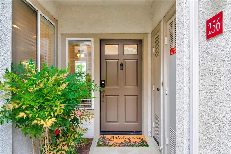 256 California Court, Mission Viejo, CA 92692