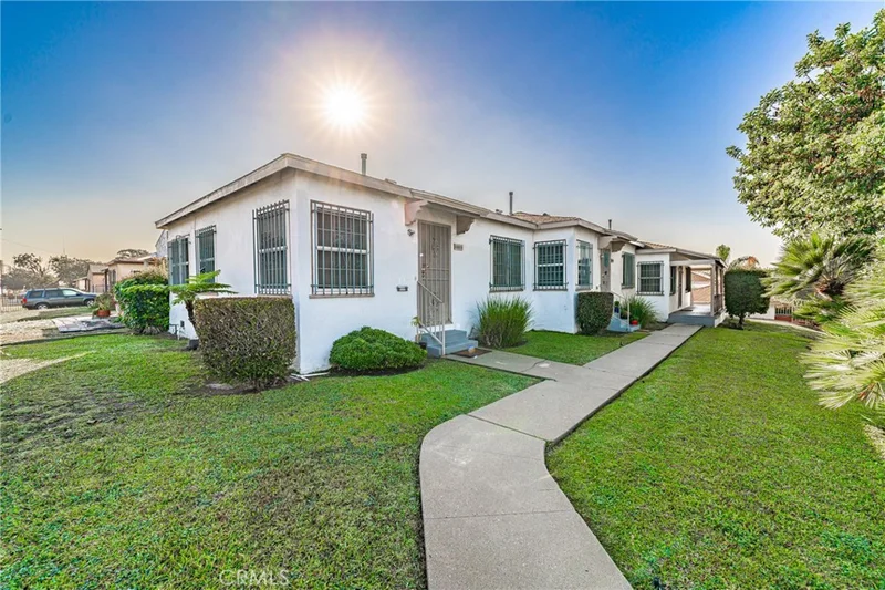 10000 S Gramercy Place, Los Angeles, CA 90047