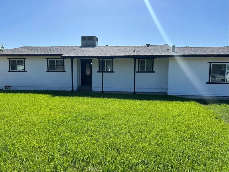 2550 Station Avenue, Atwater, CA 95301