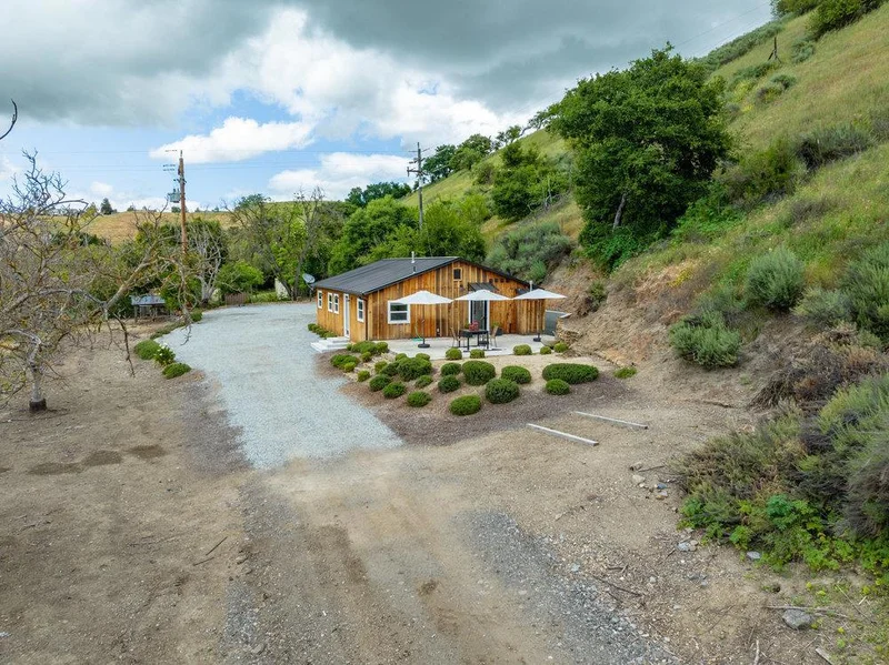 5101 Southside Road, Hollister, CA 95023