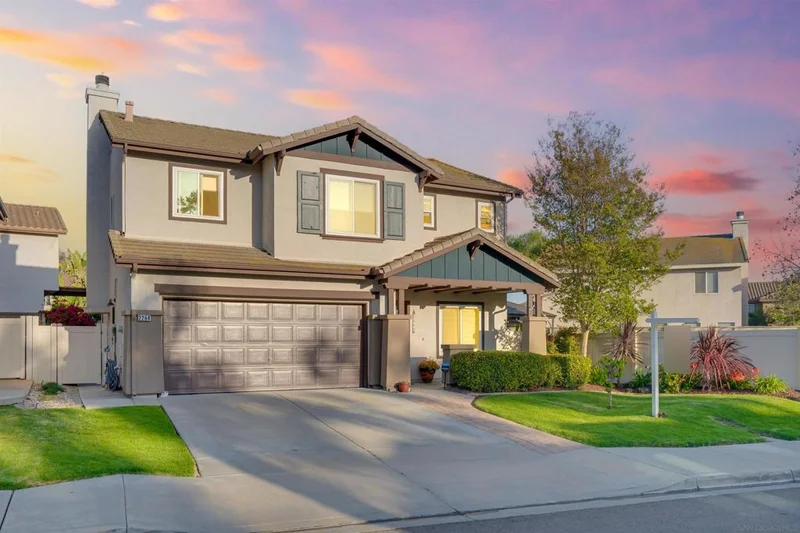 2264 Poppy Hills Dr, Chula Vista, CA 91915