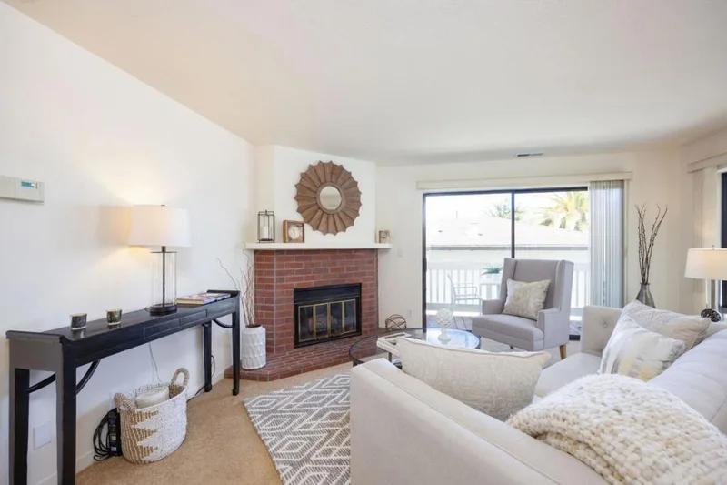 461 Pine Avenue 35, Half Moon Bay, CA 94019