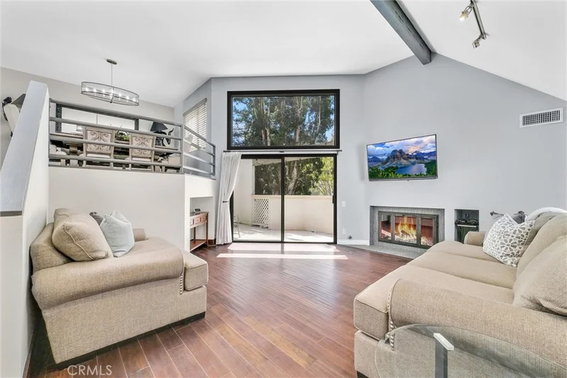 190 N Singingwood Street 2, Orange, CA 92869