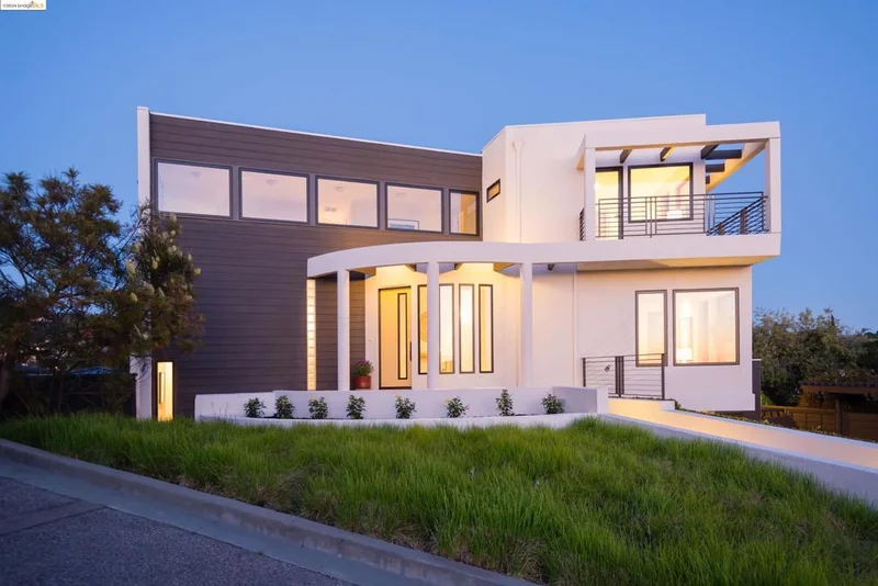 100 Alpine Ter, Oakland, CA 94618