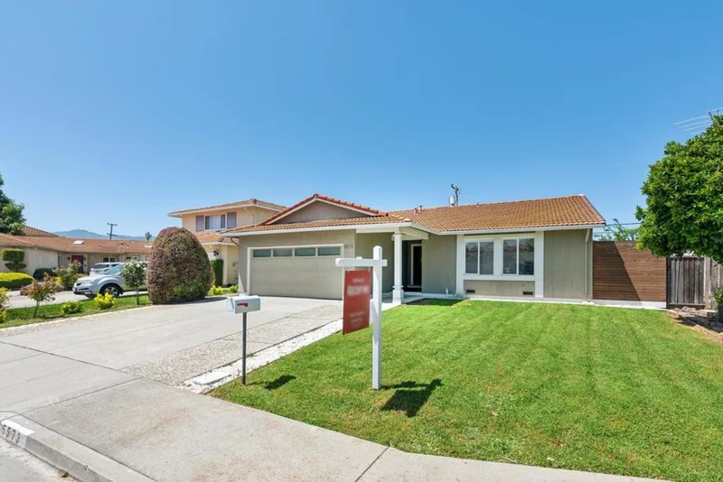 5573 Dunsburry Court, San Jose, CA 95123