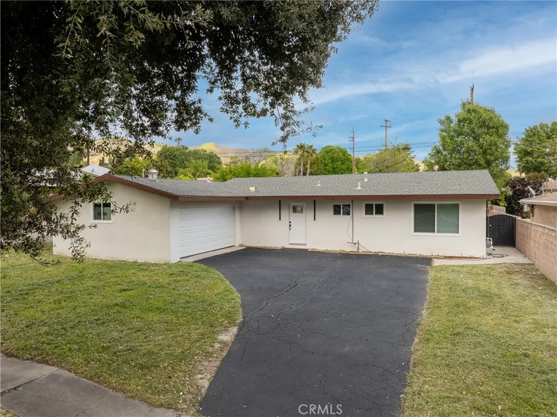 11508 Vanport Avenue, Sylmar, CA 91342